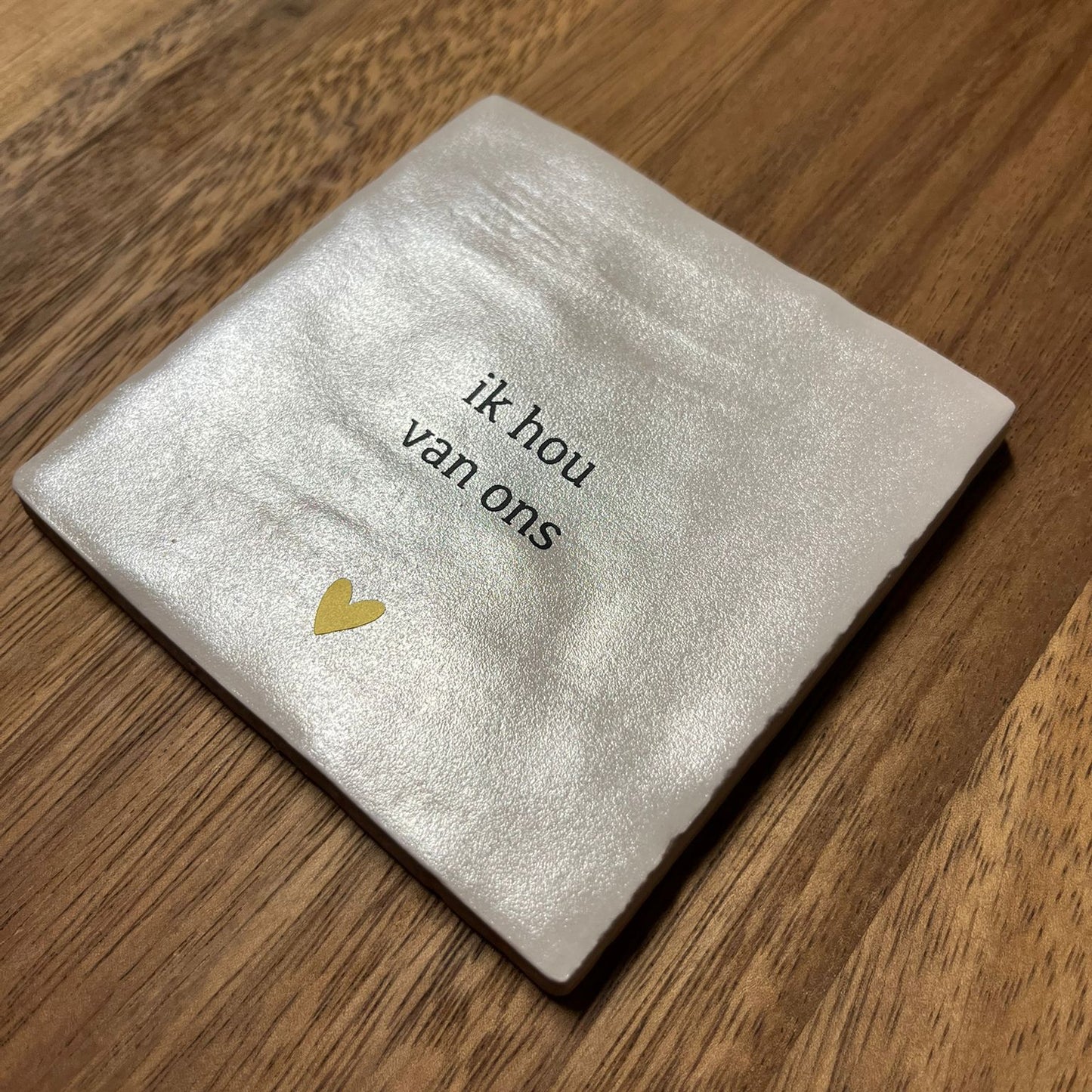 Tegeltje Ik hou van ons | Beige parelmoer
