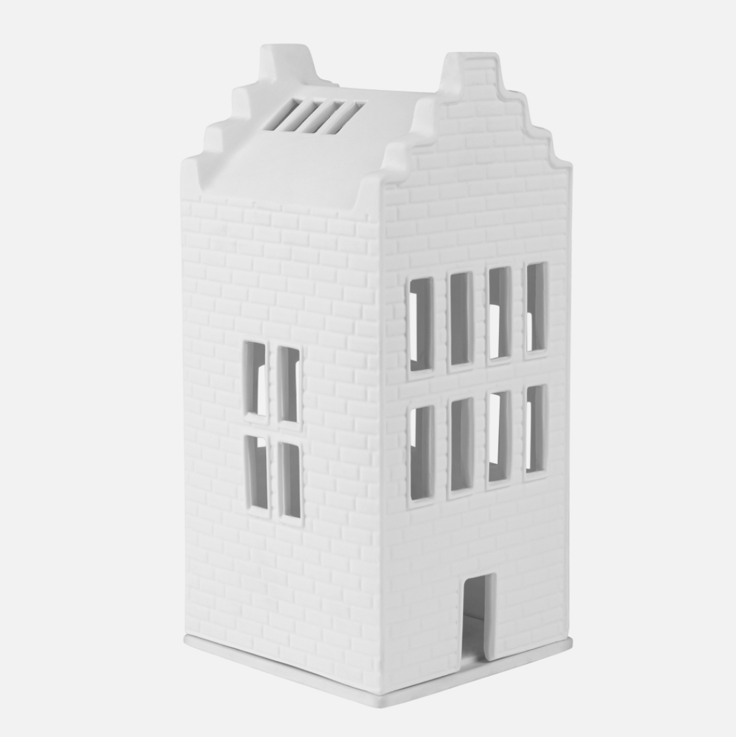 Räder | Large light house | Brick house