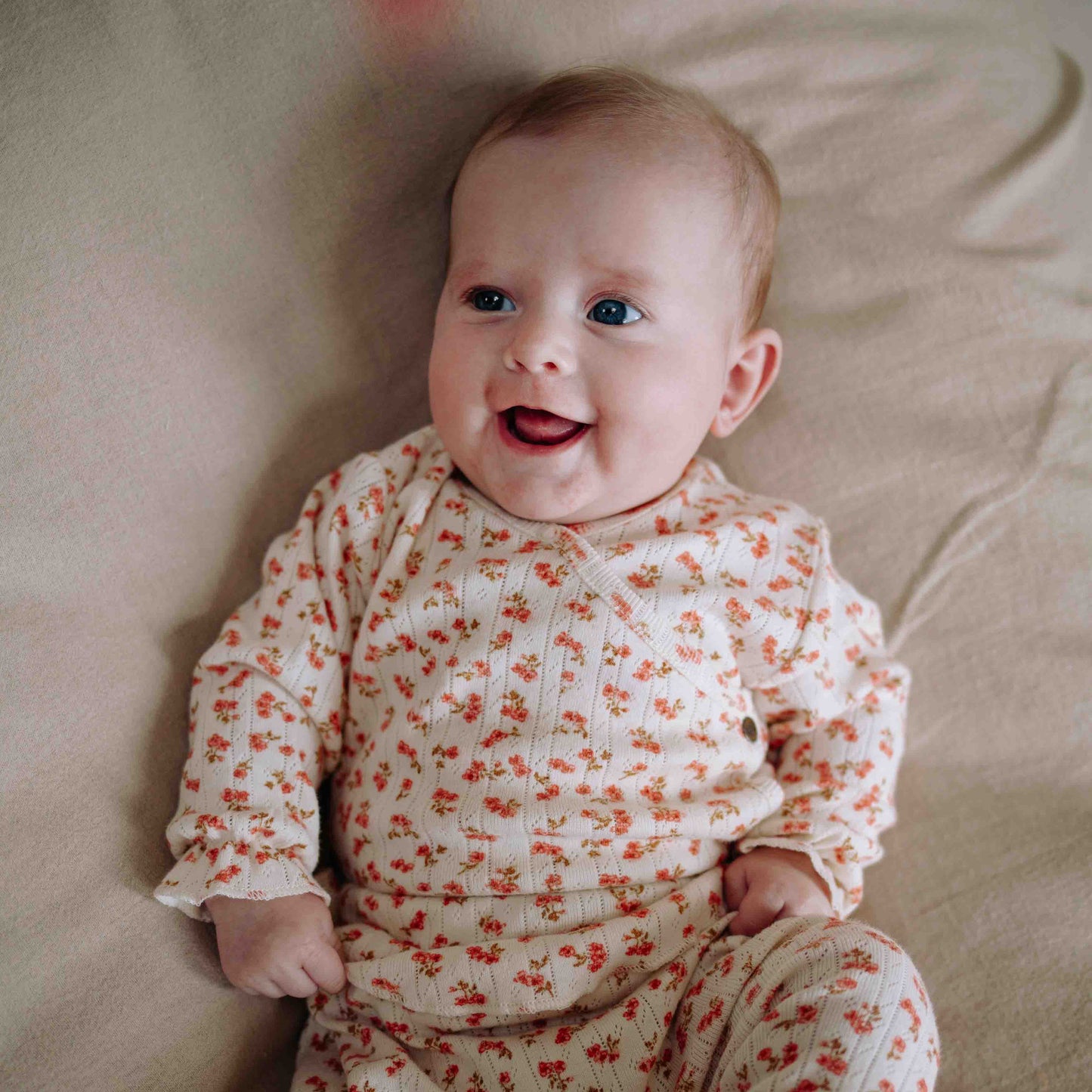 Riffle Amsterdam | Turn over top Nova | Pointelle blossom