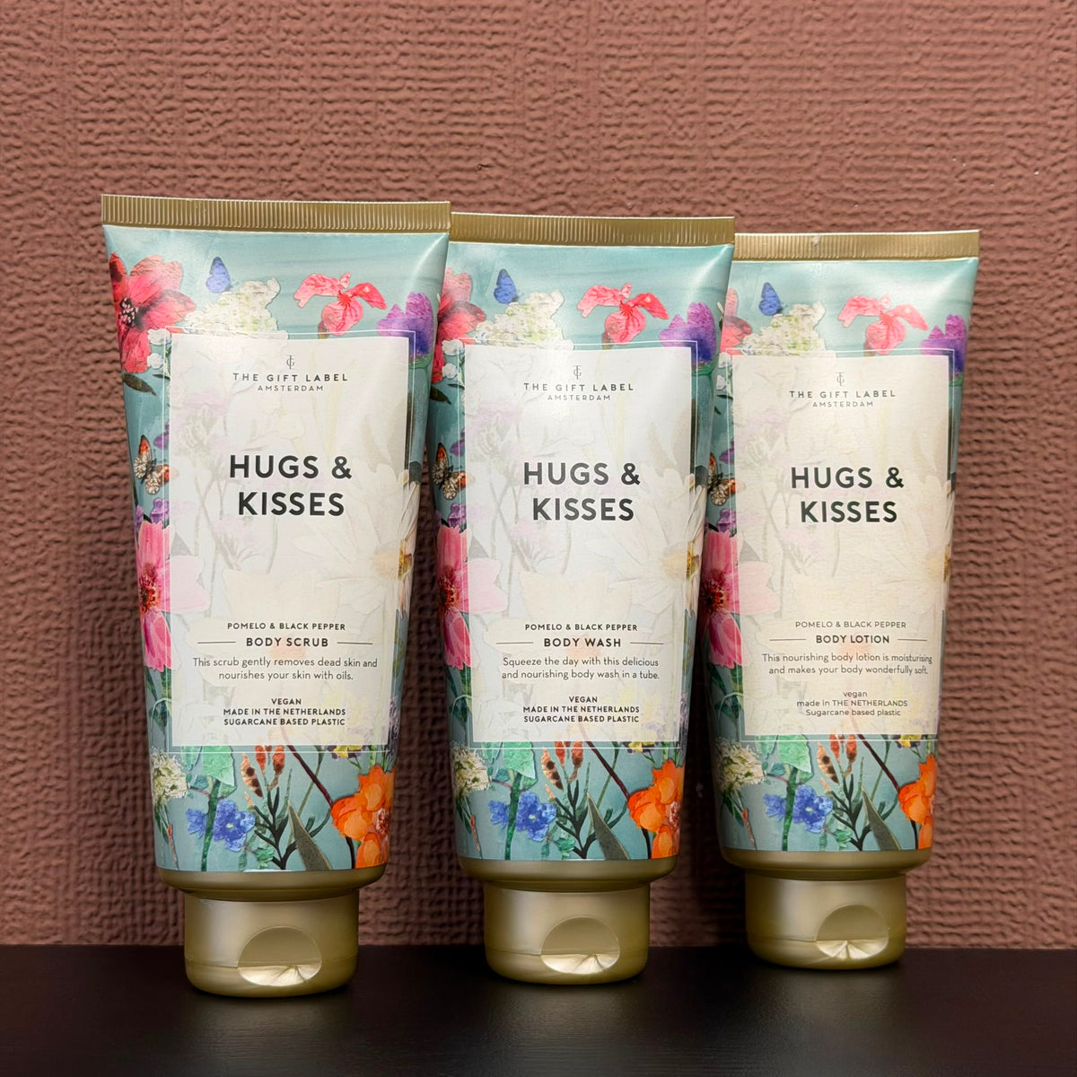Body Care Giftbox Hugs & Kisses