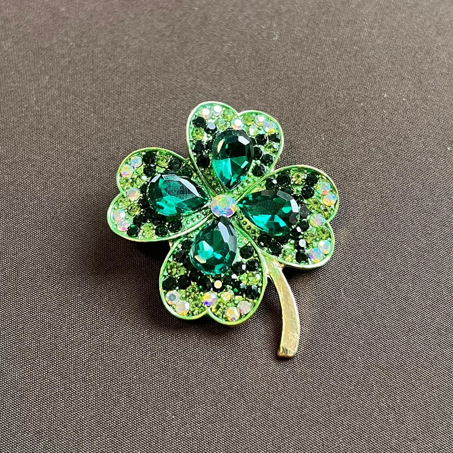 Broche Sparkly Clover BR564-1