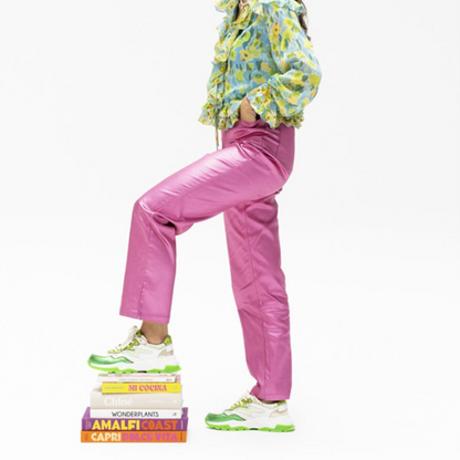 Chester | White-Green-3