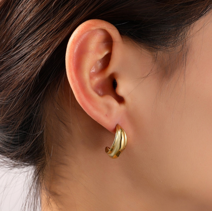 Elegant Oval Drop E56210-2