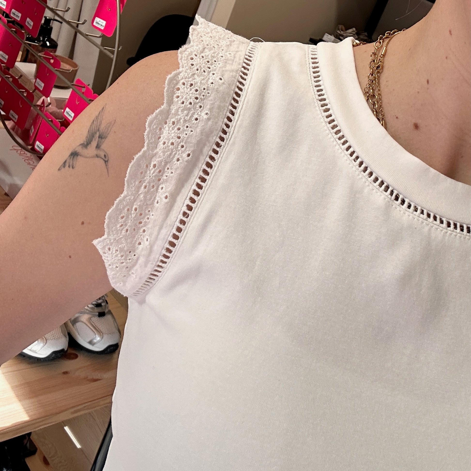 Femke Embroidery Top Wit 
