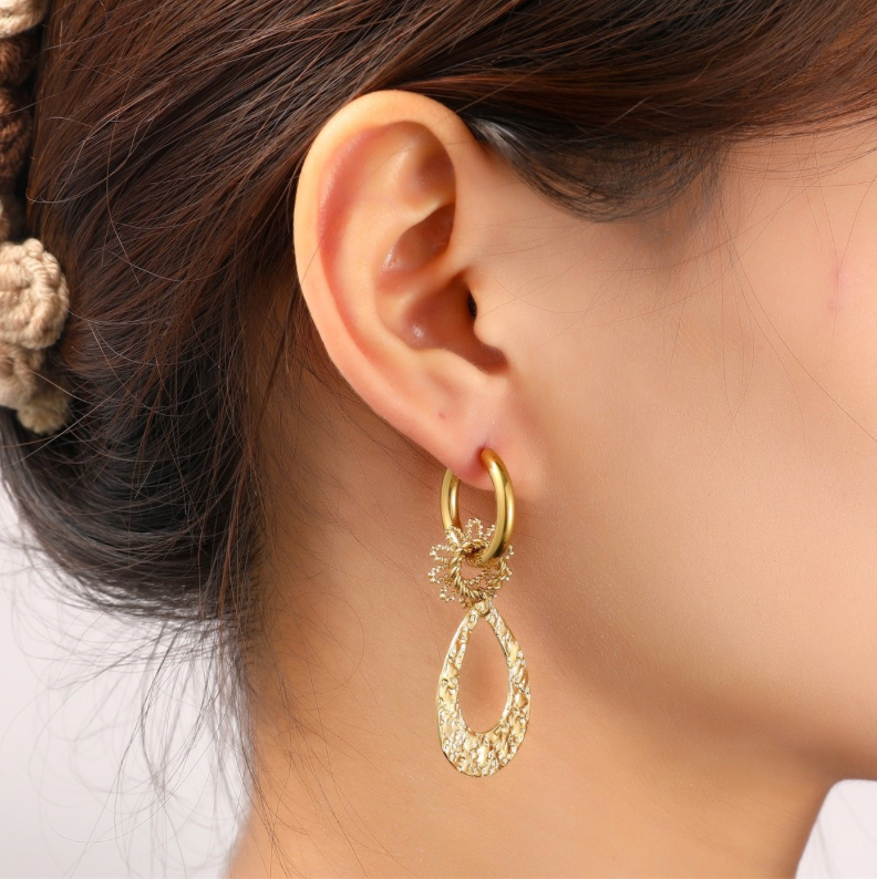 Long Oval Dangle Hoop E56257-2