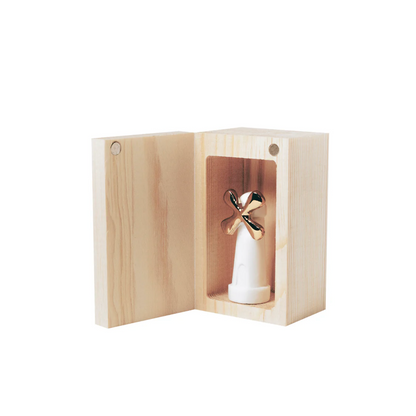 Lucky Box | Wind of Change-1