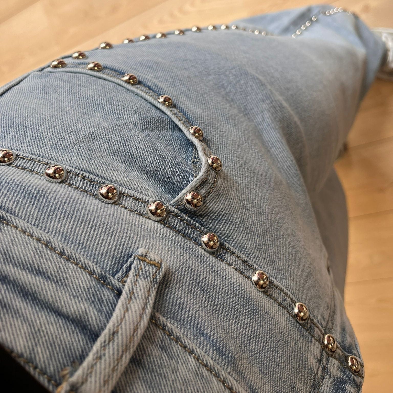 Maya Balloon Studs Blue 3