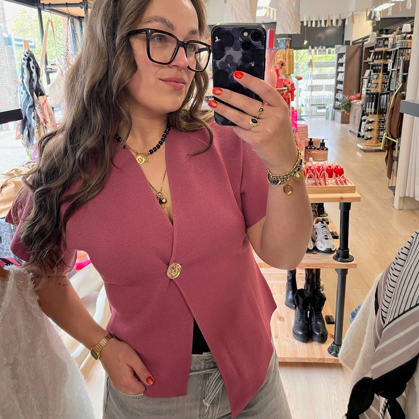 Mila vest