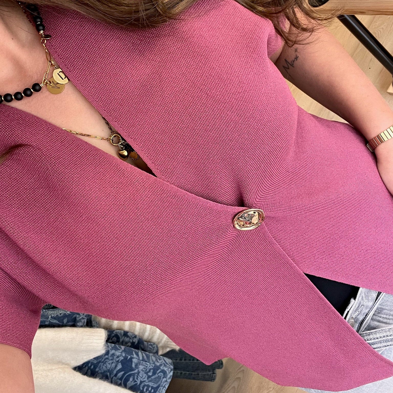Mila vest