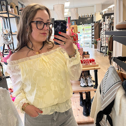 Naomi off shoulder Yellow