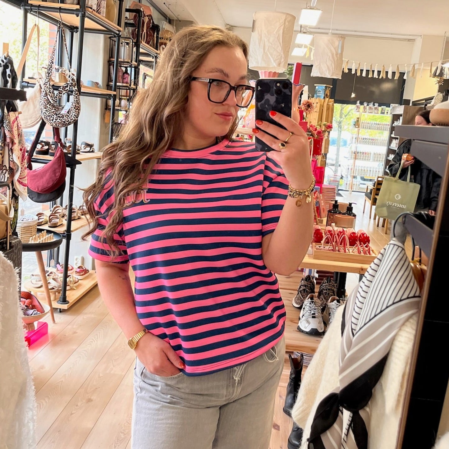 Noor Stripe shirt navy pink