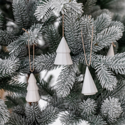 Porseleinen Ornament