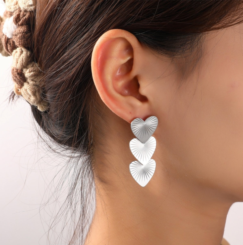 Radiant Heart Drop E56272-1