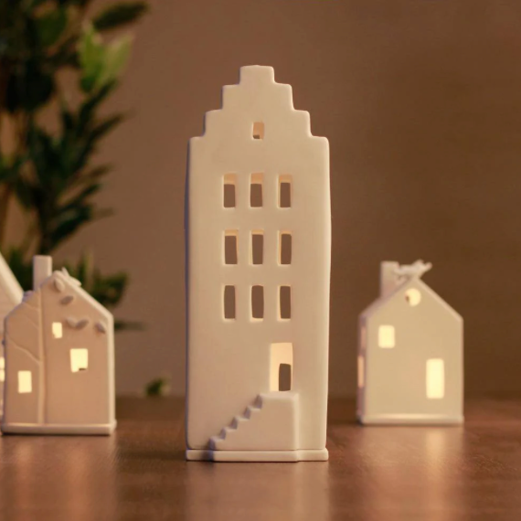 Räder | Large light house | Gable roof