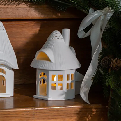 Räder | Light House | Thatched Tower