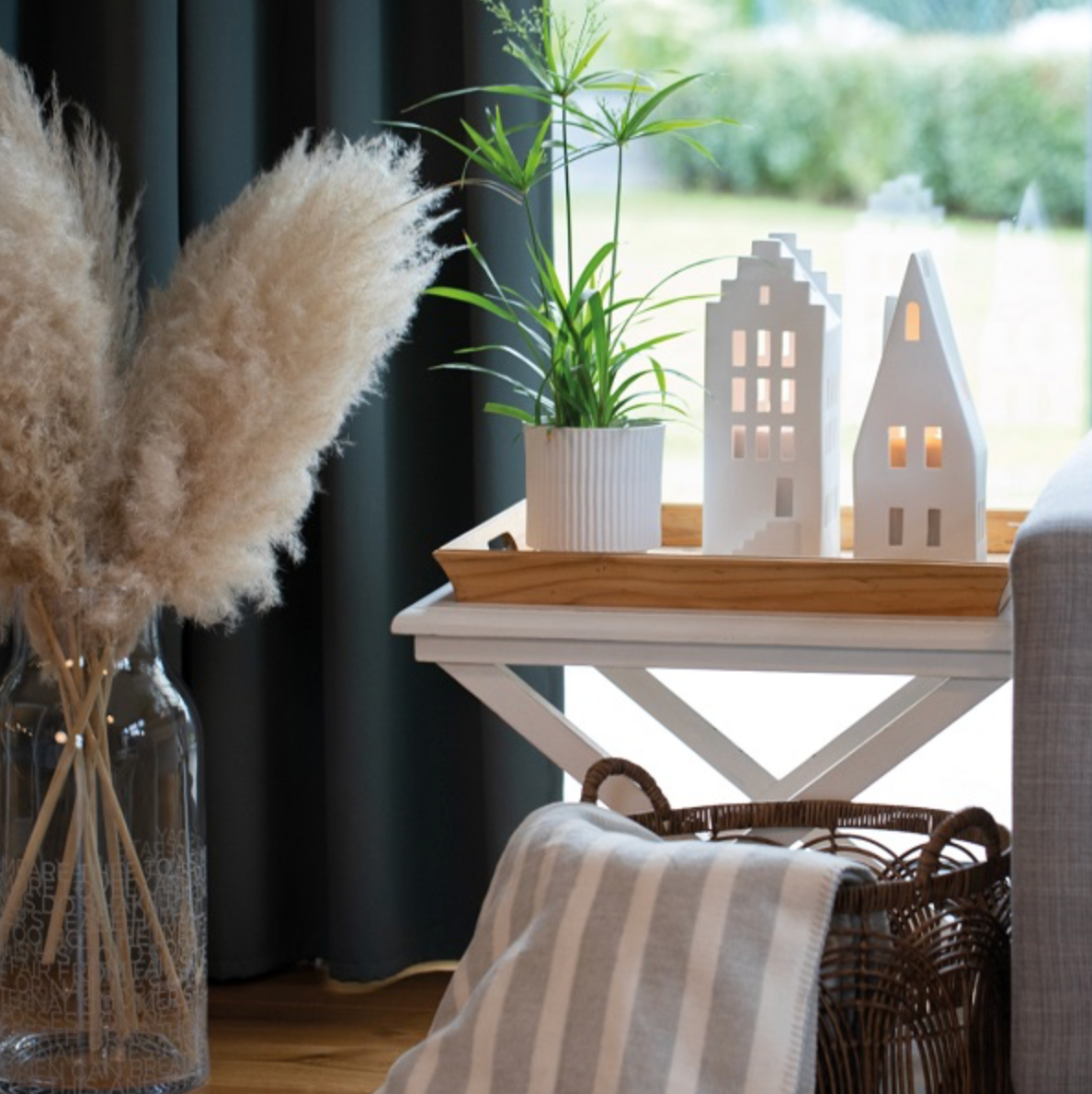 Räder | Large light house | Gable roof