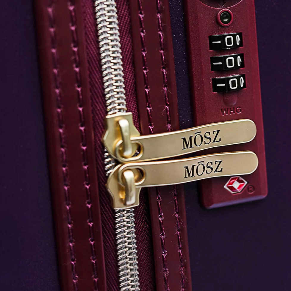 MŌSZ Handbagage Koffer |  Lauren Perfect Plum | 55 cm | 33 liter