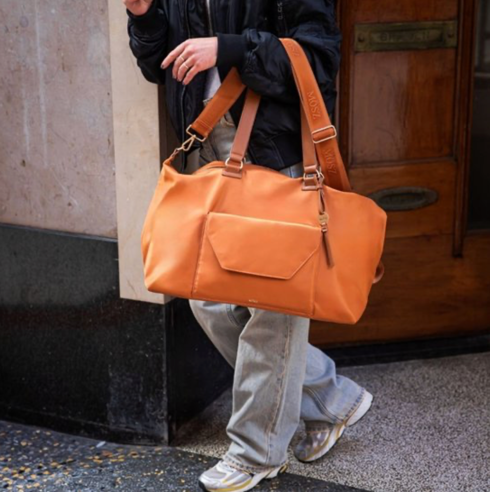 MŌSZ Weekendtas | Sandy Donker Oranje | 32 x 48 x 24 cm | 37 liter