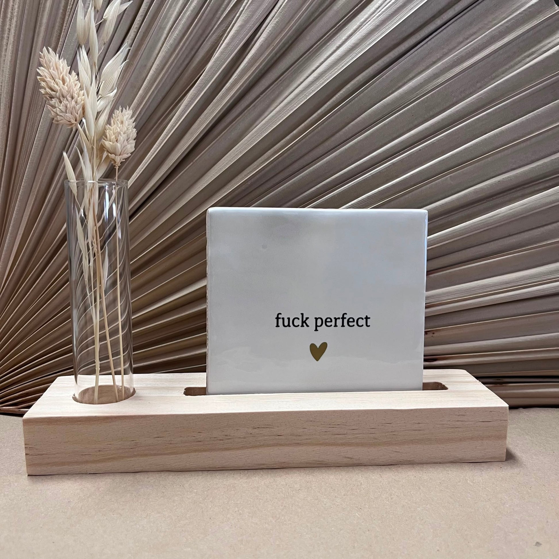 Tegeltje Fuck perfect | Wit