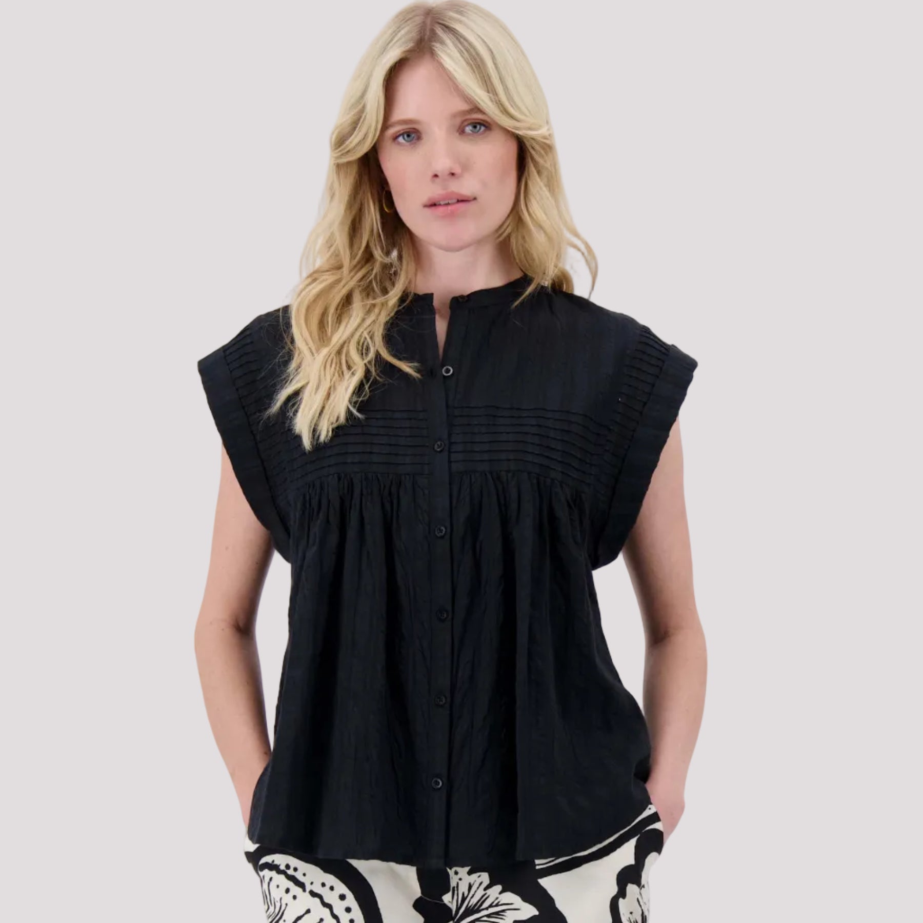 Voile blouse met structuur zwart 